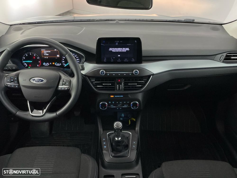 Ford Focus 1.0 EcoBoost Active - 10