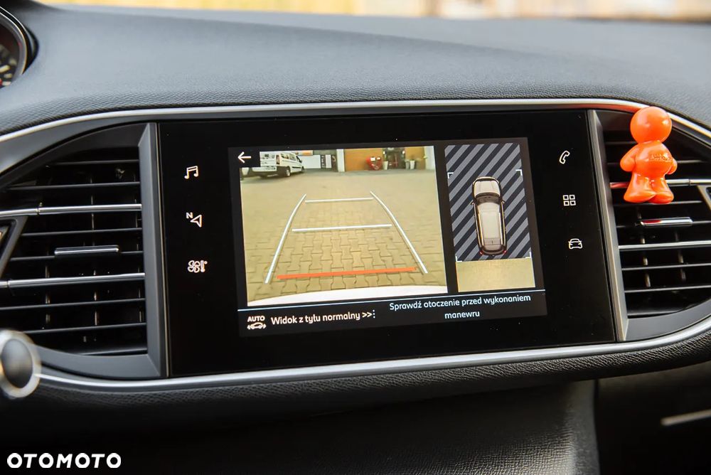 Peugeot 308 1.5 BlueHDi Allure Pack S&S - 20