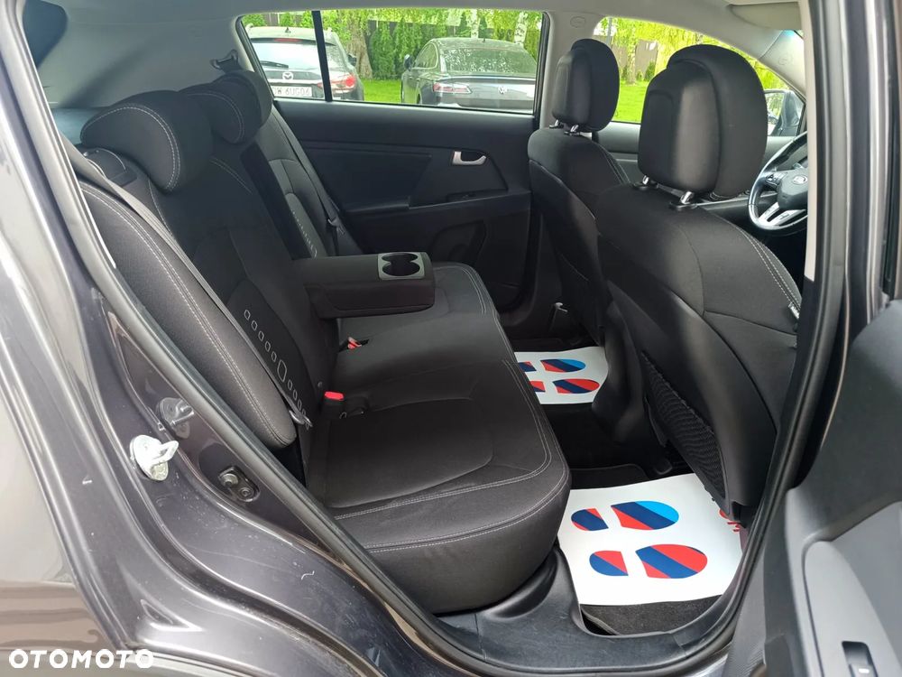 Kia Sportage 1.6 GDI L 2WD - 36
