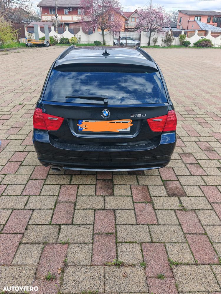BMW Seria 3 318d - 8