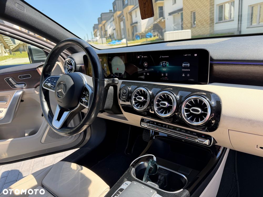 Mercedes-Benz Klasa A 220 7G-DCT Style - 7