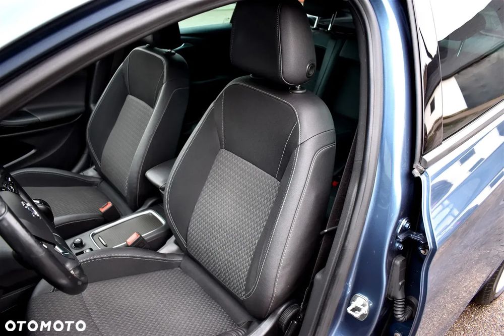 Opel Corsa 1.4 Turbo (ecoFLEX) Start/Stop Innovation - 17