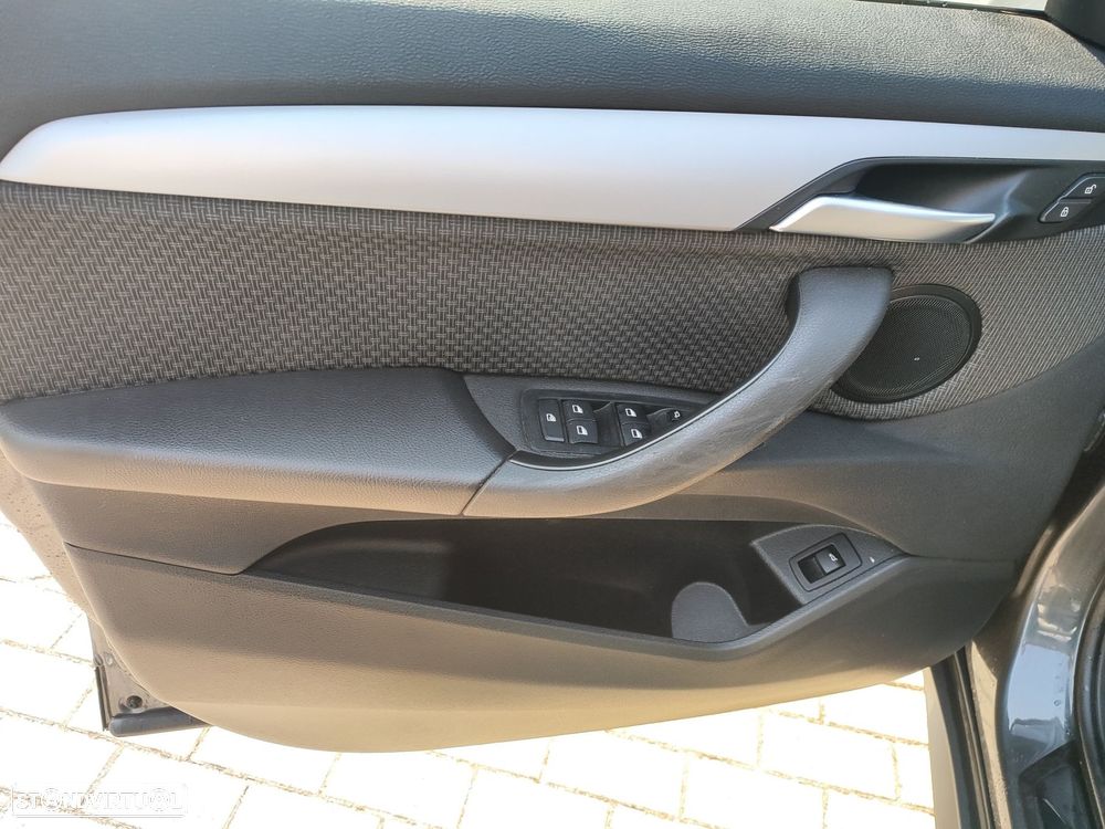 BMW X1 16 d sDrive Corporate Edition Auto - 14