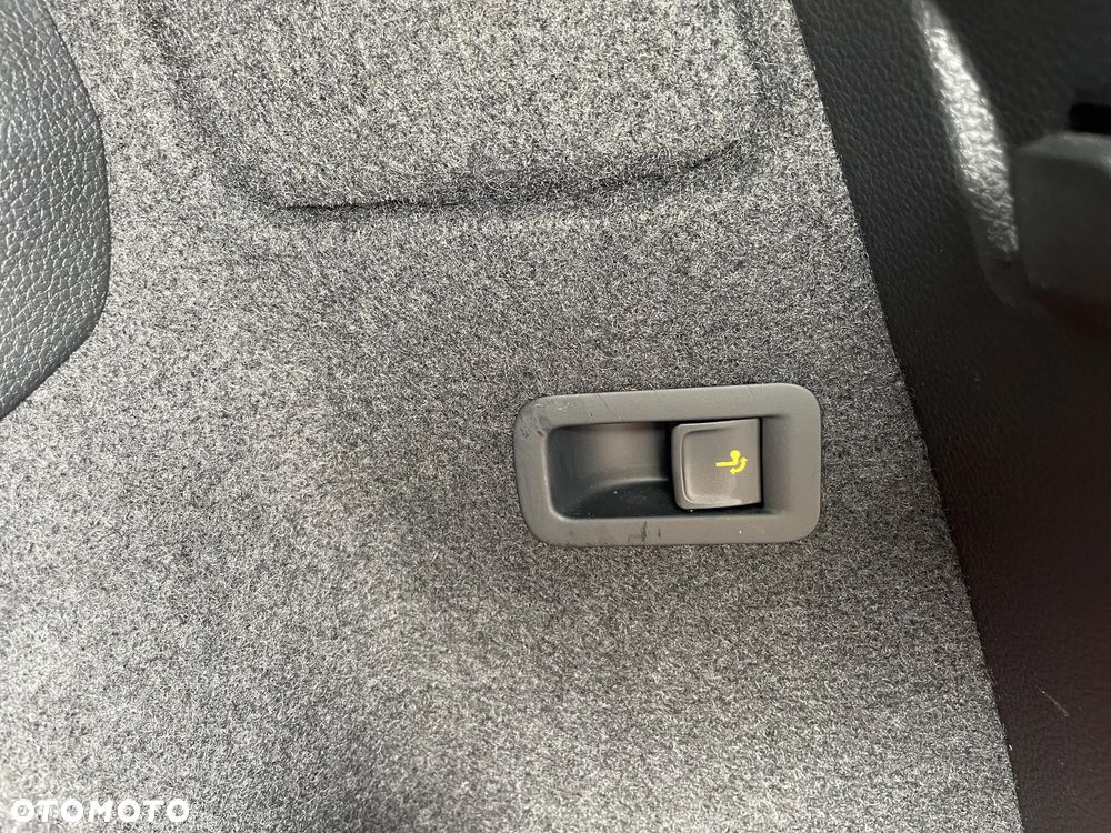 Skoda Karoq 1.5 TSI ACT 4x2 Sportline DSG - 18