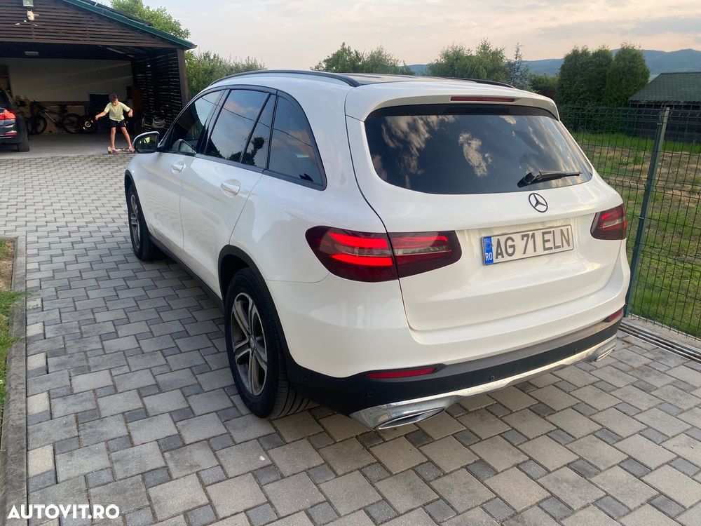 Mercedes-Benz GLC - 10