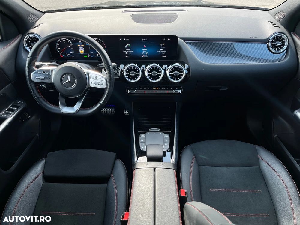 Mercedes-Benz GLA 250 e 8G-DCT AMG Line - 12