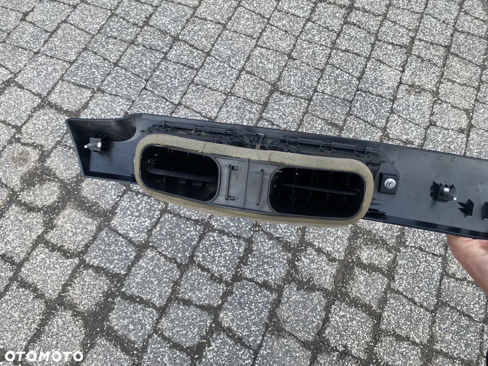 KRATKA NAWIEWU BMW E60 E61 7129233 - 11