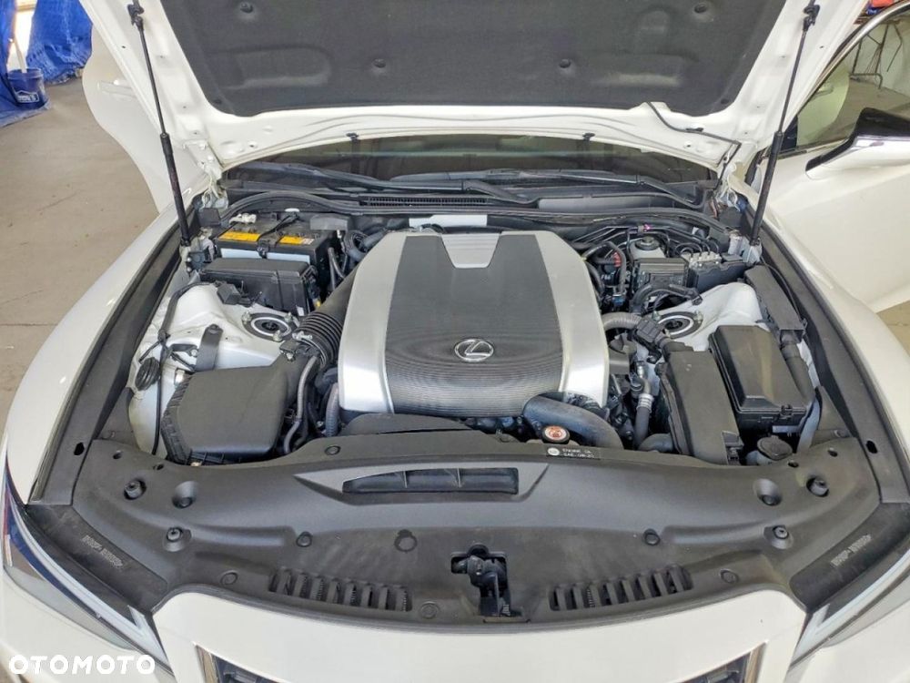 Lexus IS - 11