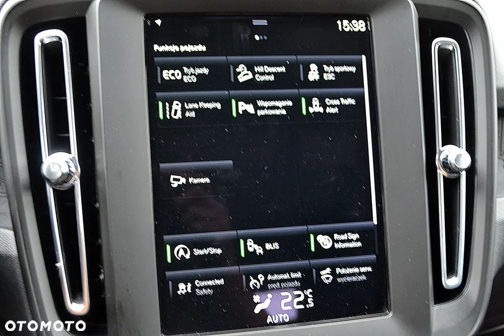 Volvo XC 40 - 29