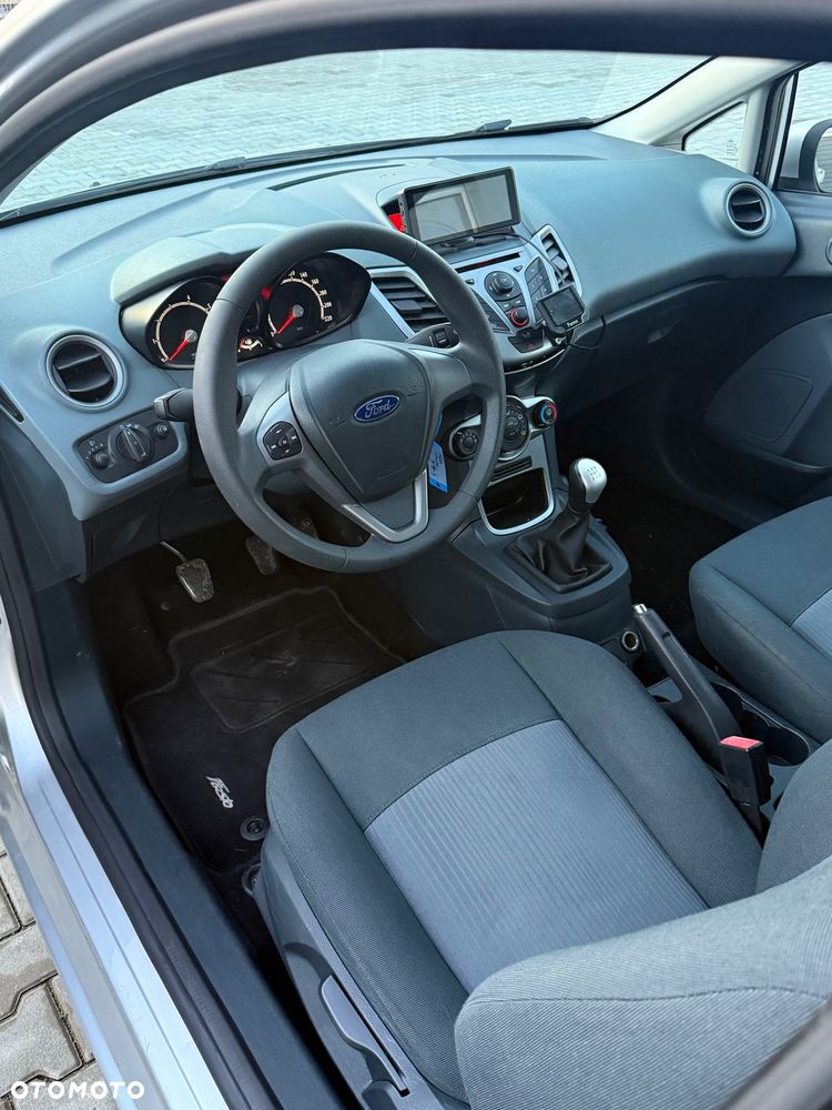 Ford Fiesta 1.25 Champions Edition - 13