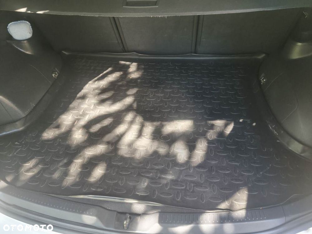 Toyota Verso 2.0 D-4D Sol plus - 13