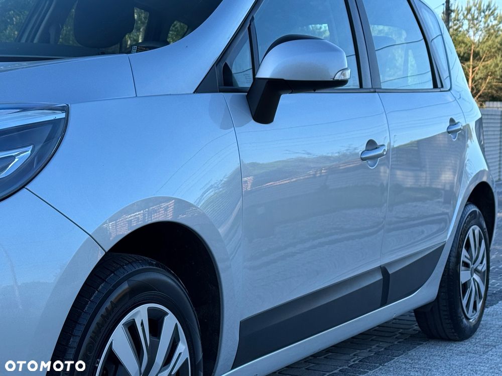 Renault Scenic 1.6 16V 110 Dynamique - 6