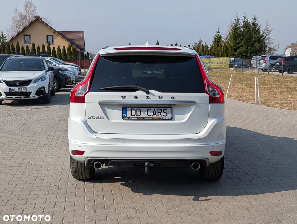 Volvo XC 60 D4 Geartronic RDesign - 11