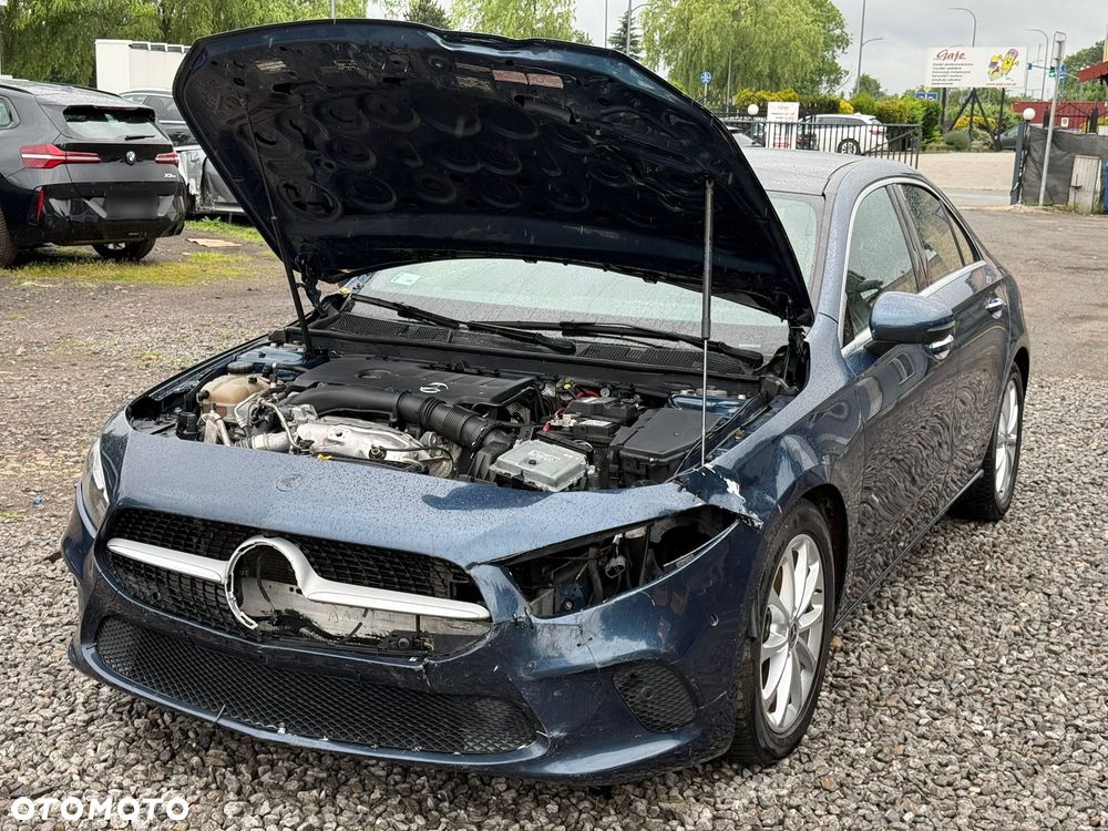 Mercedes-Benz Klasa A 220 4Matic 7G-DCT - 5