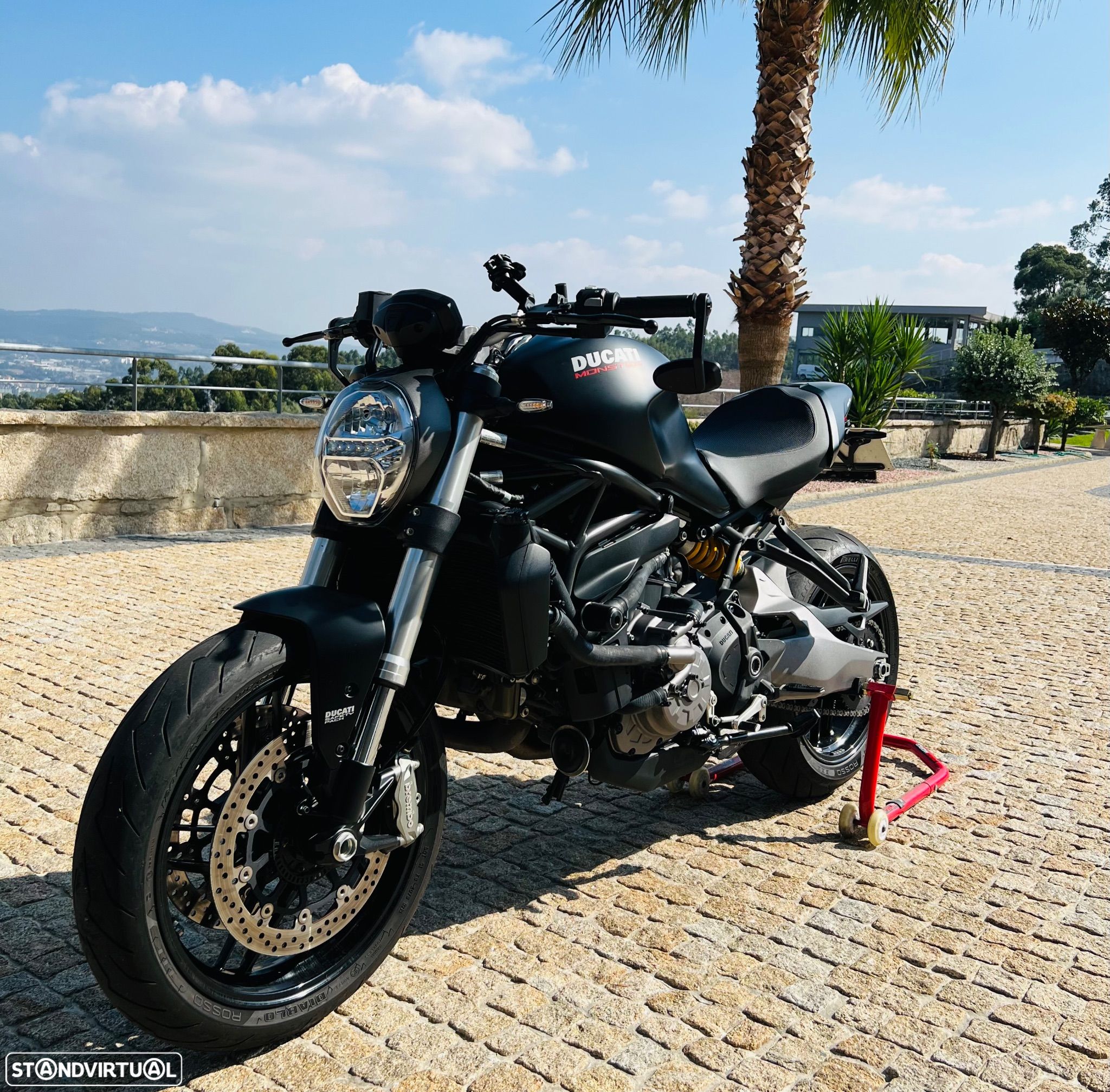 Ducati Monster Dark - 1