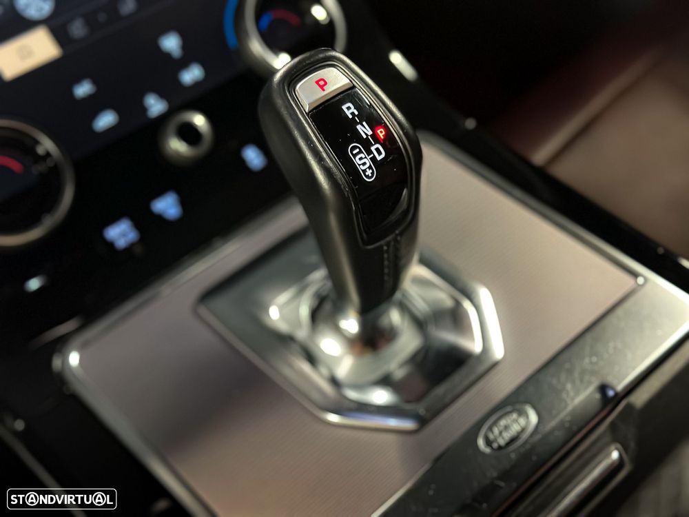 Land Rover Range Rover Evoque - 14