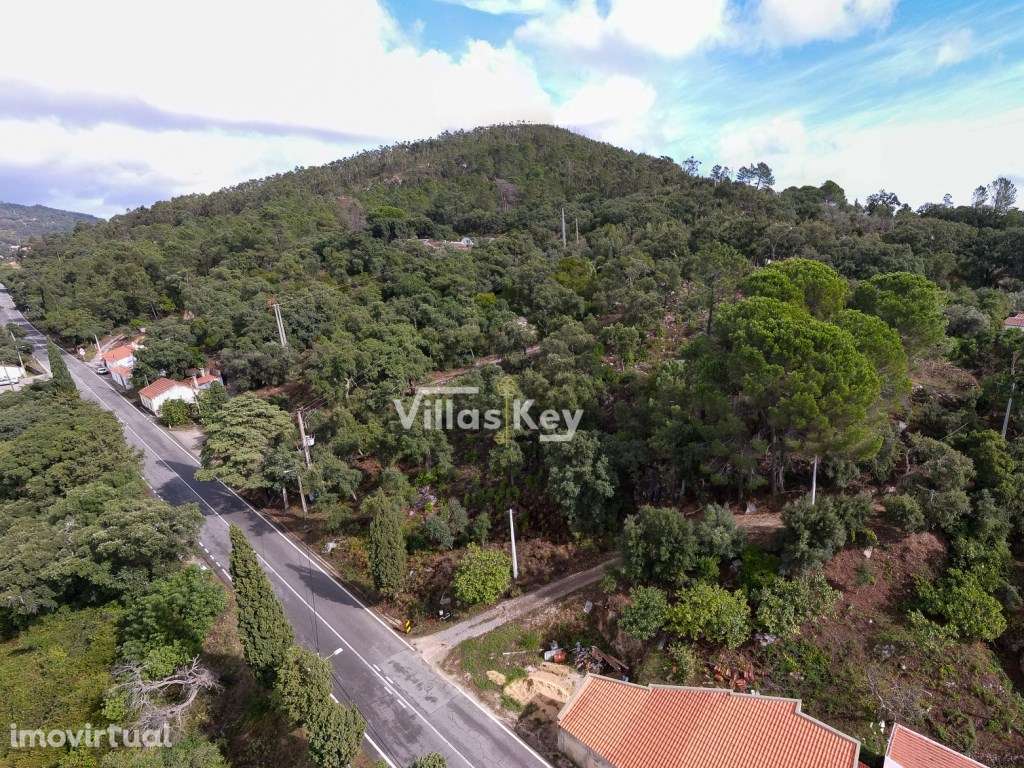 Terreno com ruínas em Monchique, bons acessos e vistas panorâmicas. - Grande imagem: 3/10