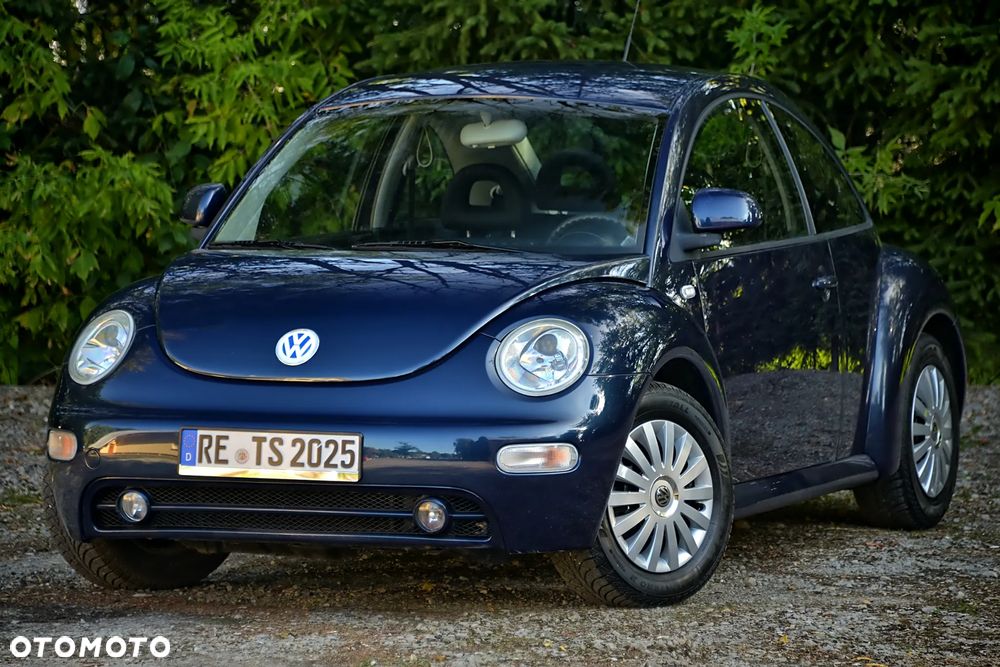 Volkswagen New Beetle - 2