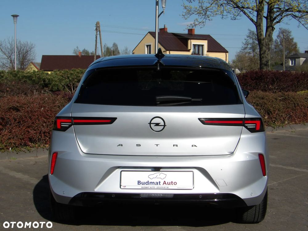 Opel Astra 1.2 T GS S&S - 10