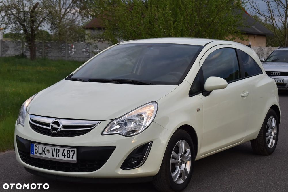 Opel Corsa - 20