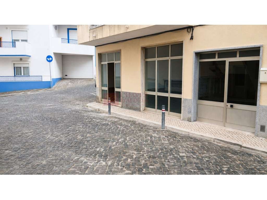 Ericeira - Centro - Loja com licença para serviços e comercio - Grande imagem: 5/6