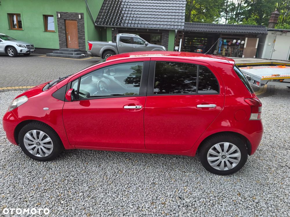 Toyota Yaris 1.33 VVT-i Comfort - 3
