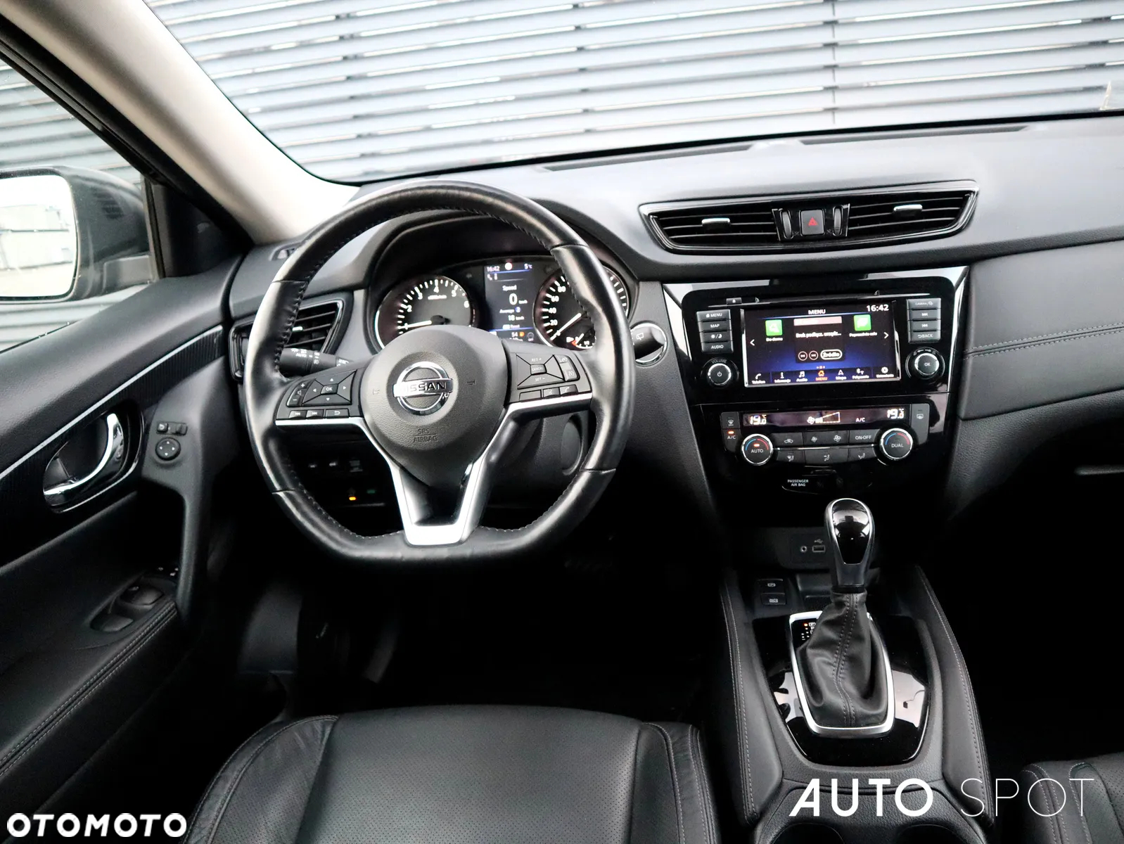 Nissan X-Trail 1.3 DIG-T Tekna 2WD DCT - 19