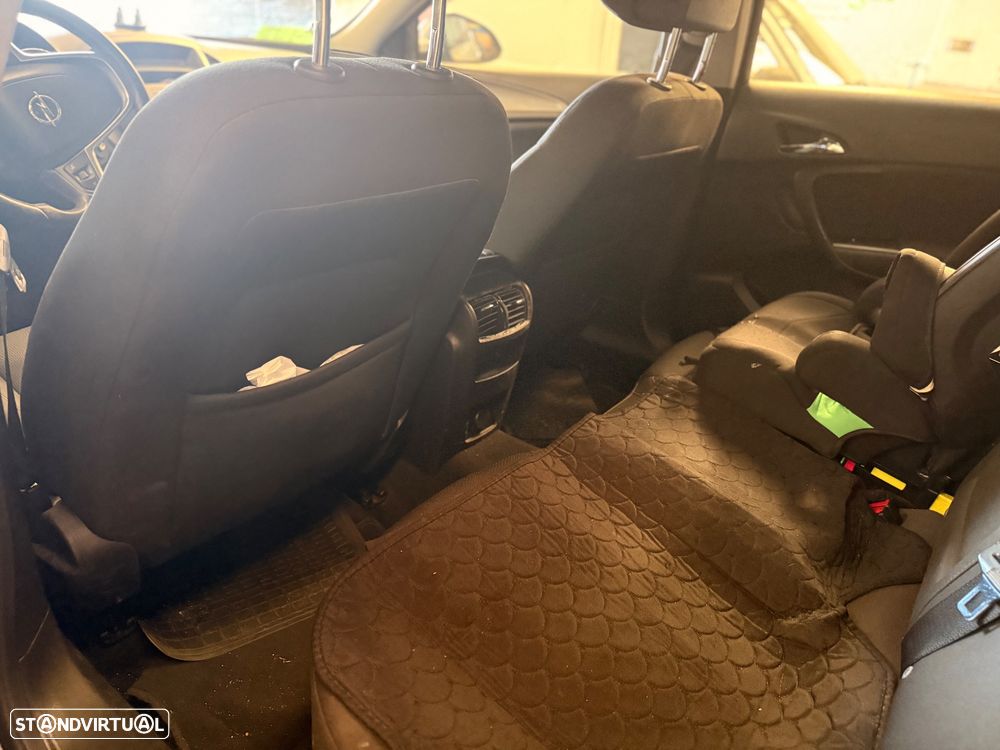 Opel Insignia 2.0 CDTi Cosmo - 6