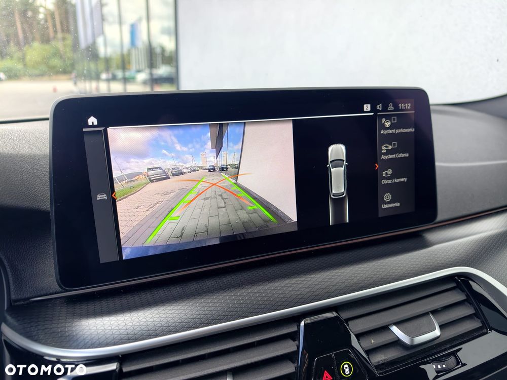 BMW Seria 5 520d xDrive M Sport sport - 9