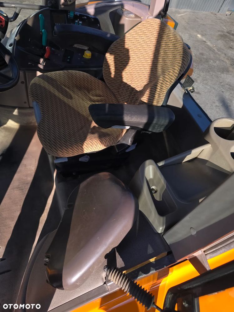 Renault Ares 556 RX - 9