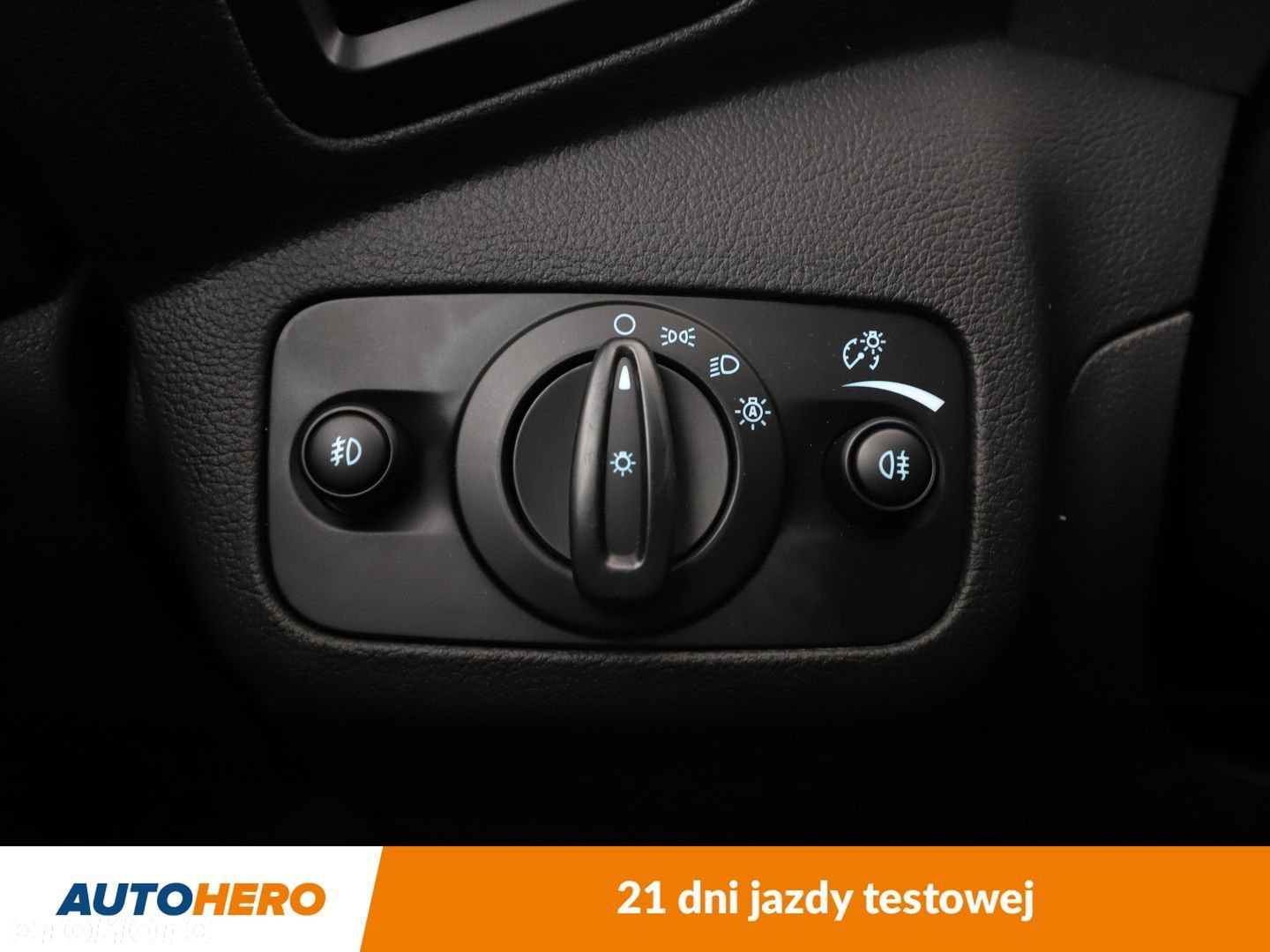 Ford Kuga - 28
