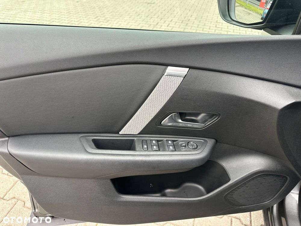 Citroën C4 - 11