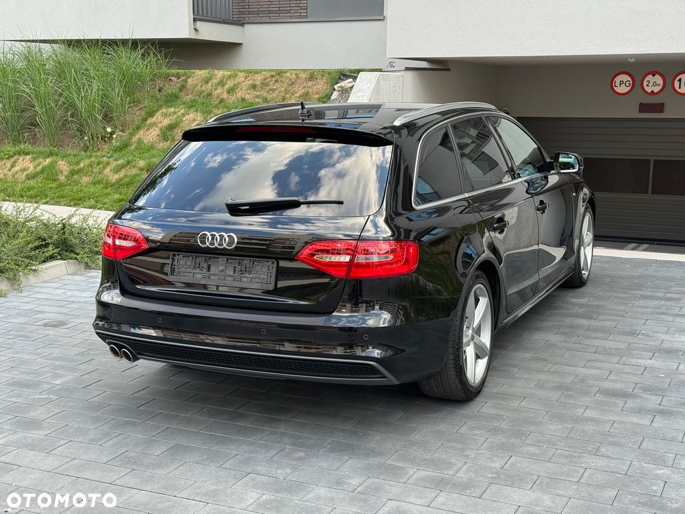 Audi A4 Avant - 10