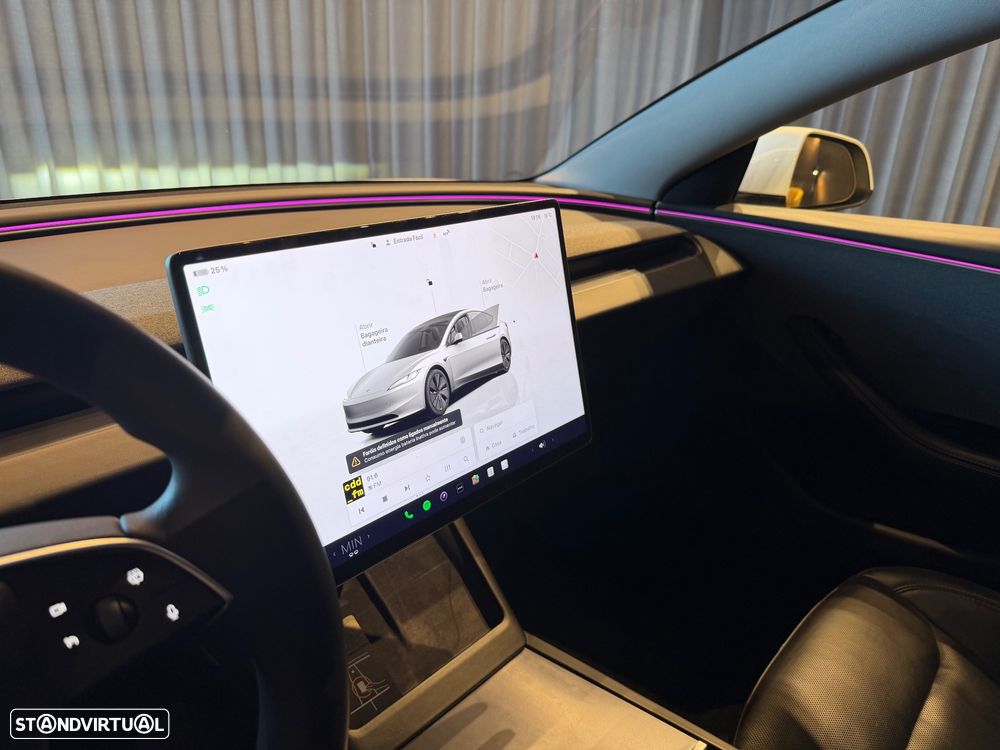 Tesla Model 3 Tração Traseira Premium - 29