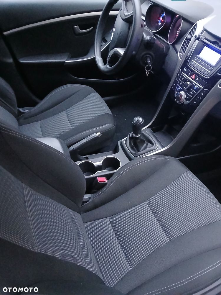 Hyundai i30 - 17