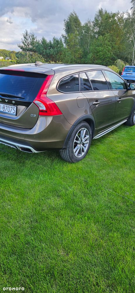 Volvo V60 Cross Country D3 Drive-E Kinetic - 5