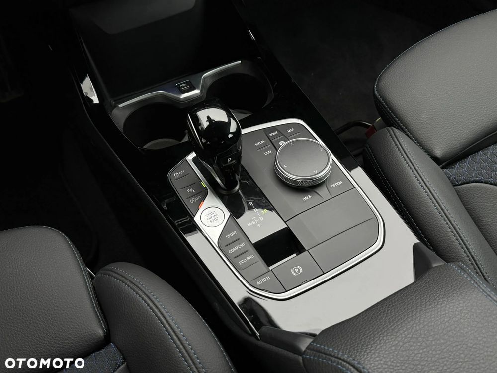 BMW Seria 2 218i M Sport - 13