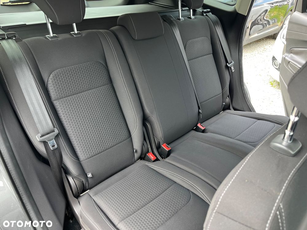 Ford Kuga 1.5 EcoBoost 2x4 SYNC - 11