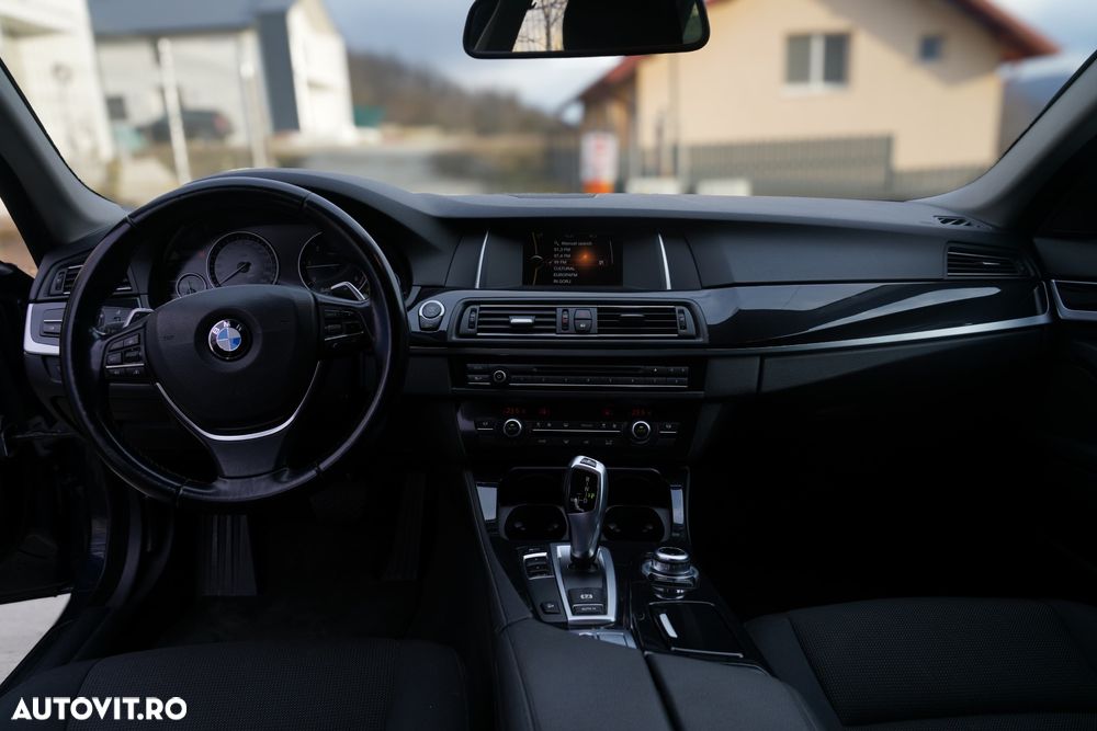 BMW Seria 5 520d xDrive Aut. Luxury Line - 11