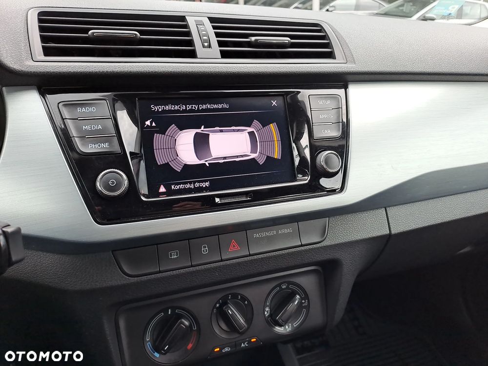 Skoda Fabia 1.0 TSI Ambition - 19