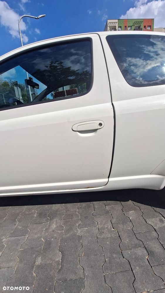 Toyota Yaris 1.3 Luna - 9
