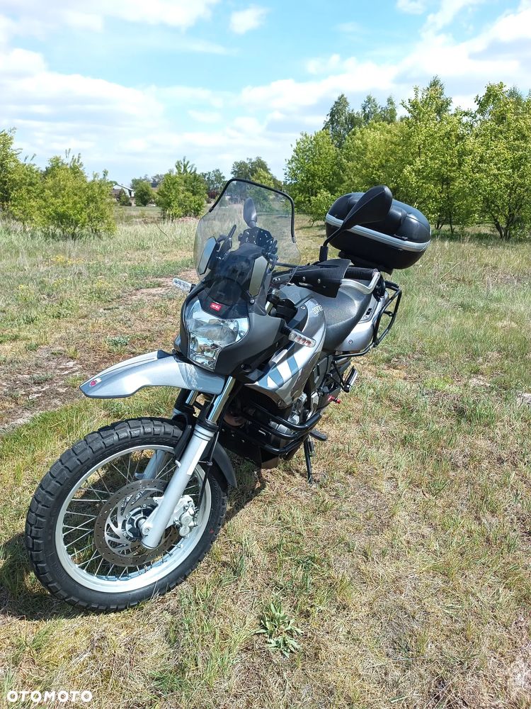 Aprilia Pegaso - 10