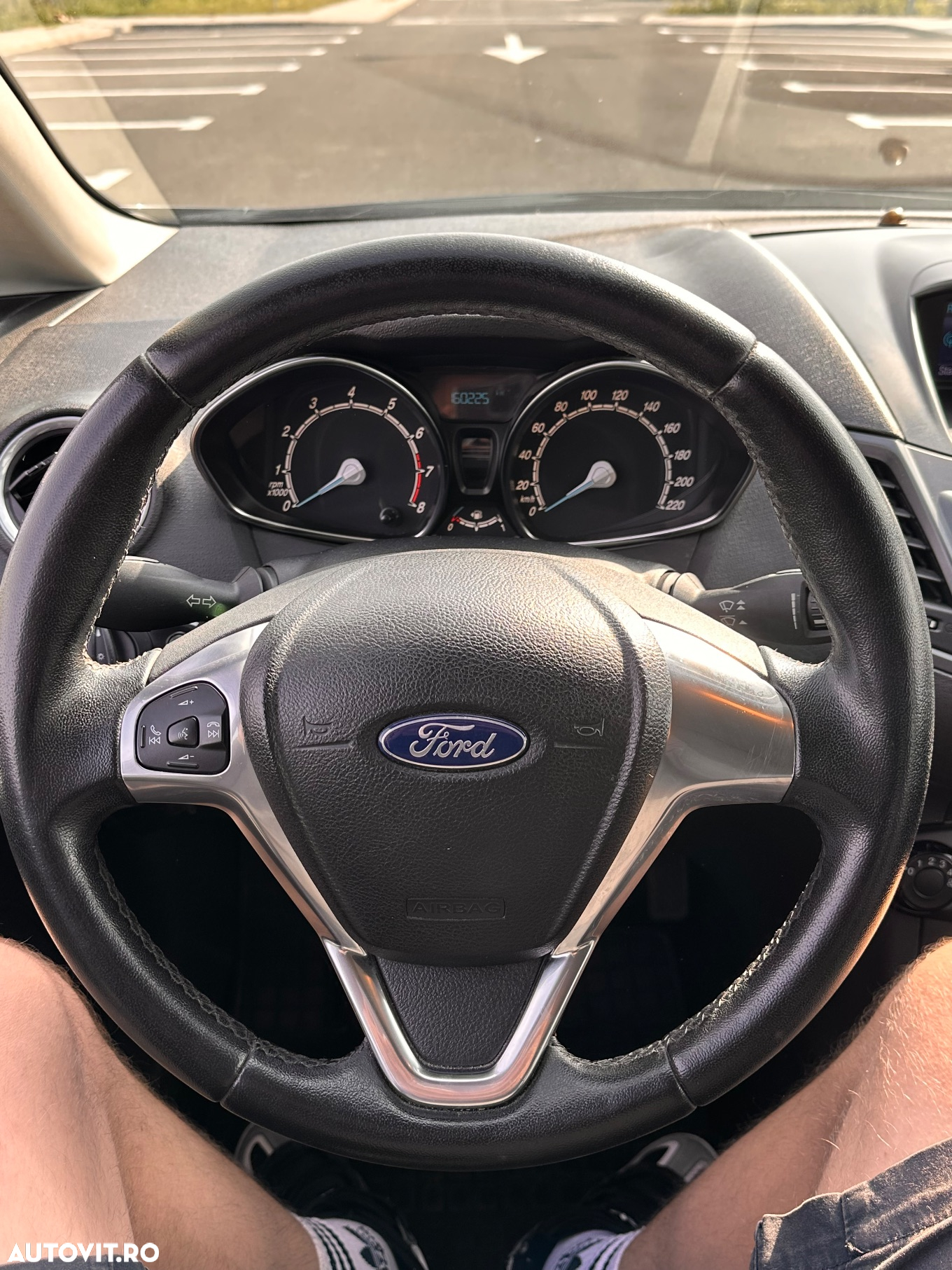 Ford Fiesta 1.0 Celebration - 13