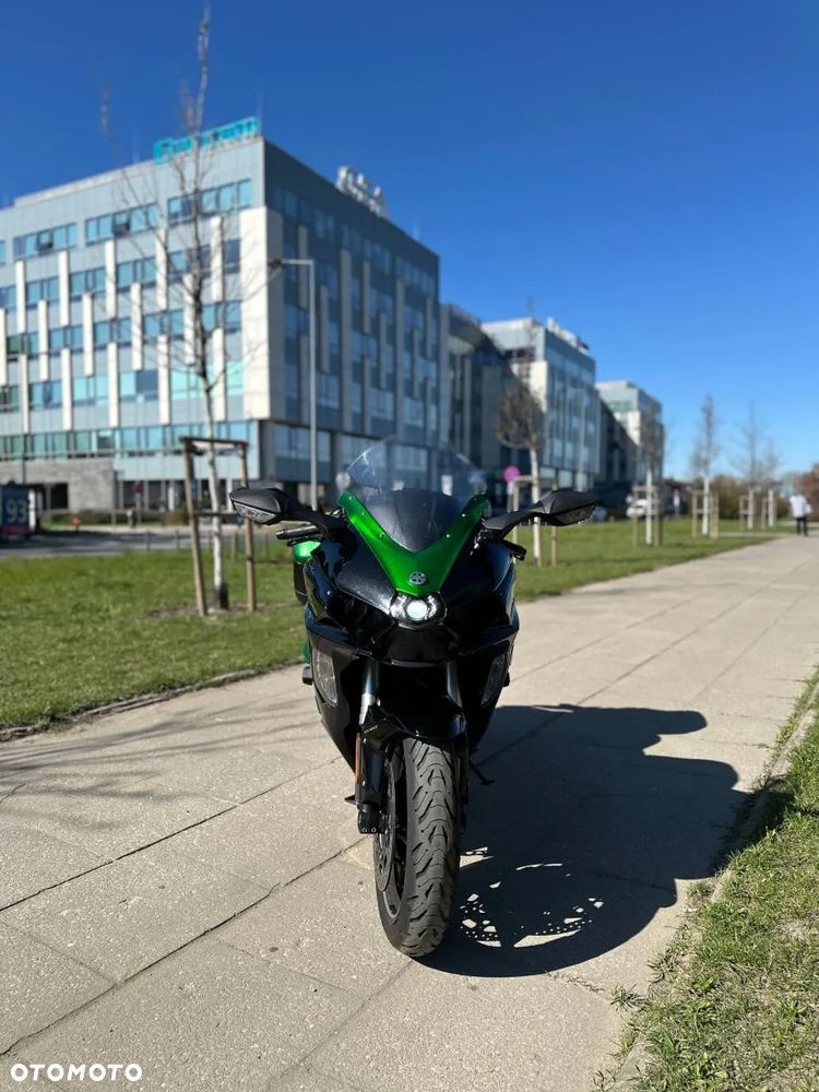 Kawasaki Ninja H2 SX - 7