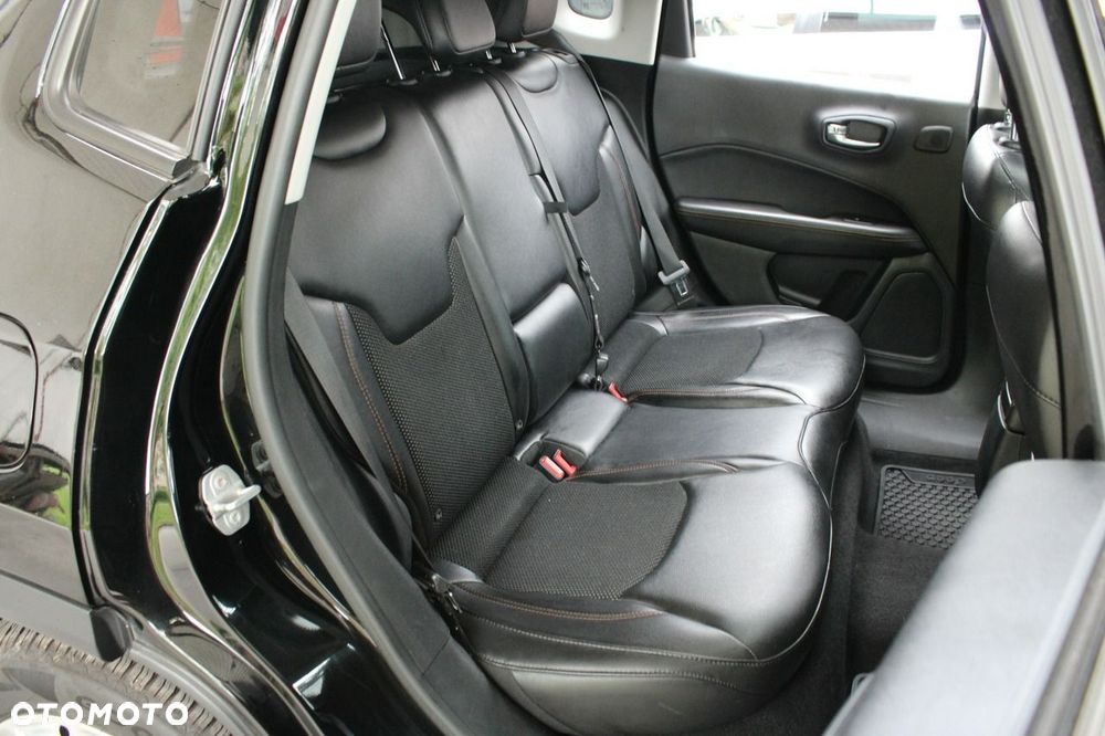 Jeep Compass 1.4 MultiAir Limited - 13