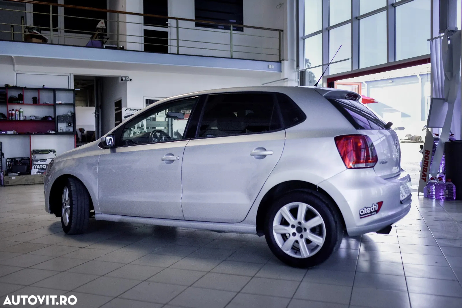 Volkswagen Polo 1.4 Attractive Aut. - 3