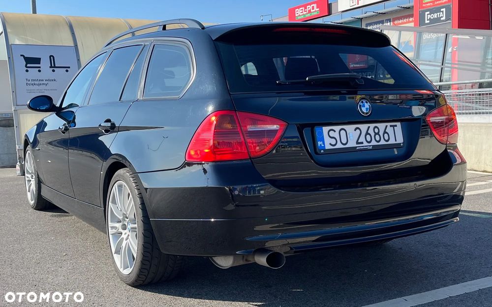 BMW Seria 3 320i - 6