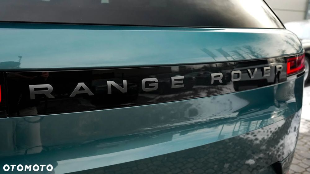 Land Rover Range Rover Sport D300 Dynamic HSE - 11