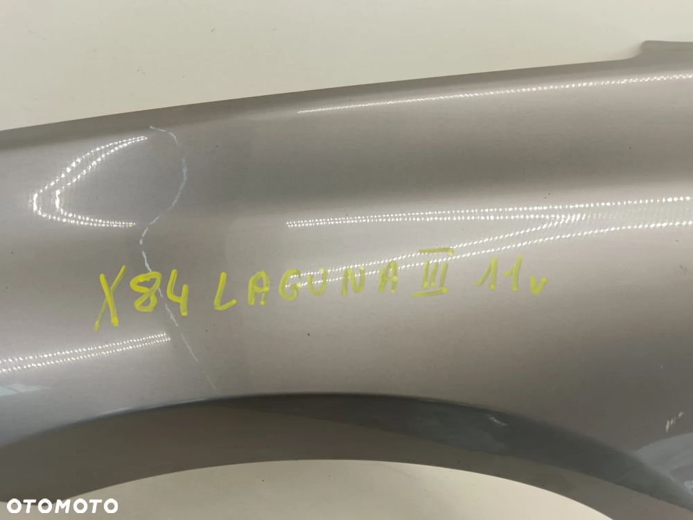 błotnik lewy przód przedni RENAULT LAGUNA III 7-15 - 2