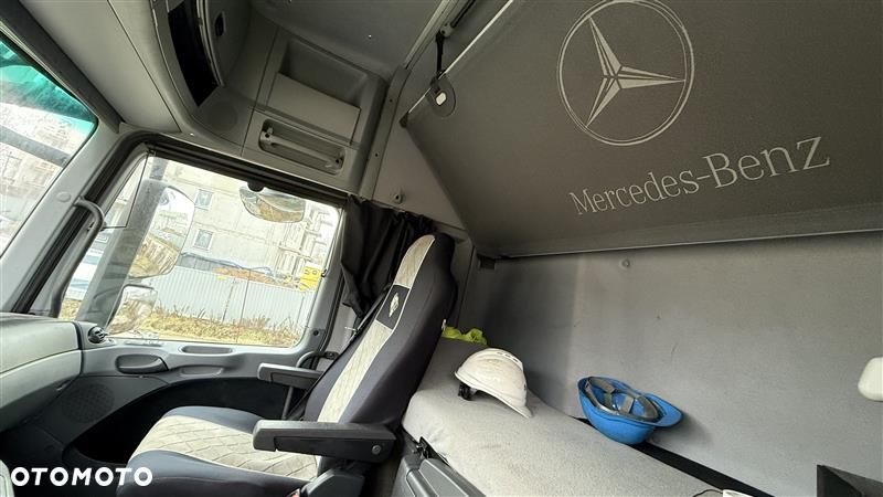 Mercedes-Benz ACTROS - 18